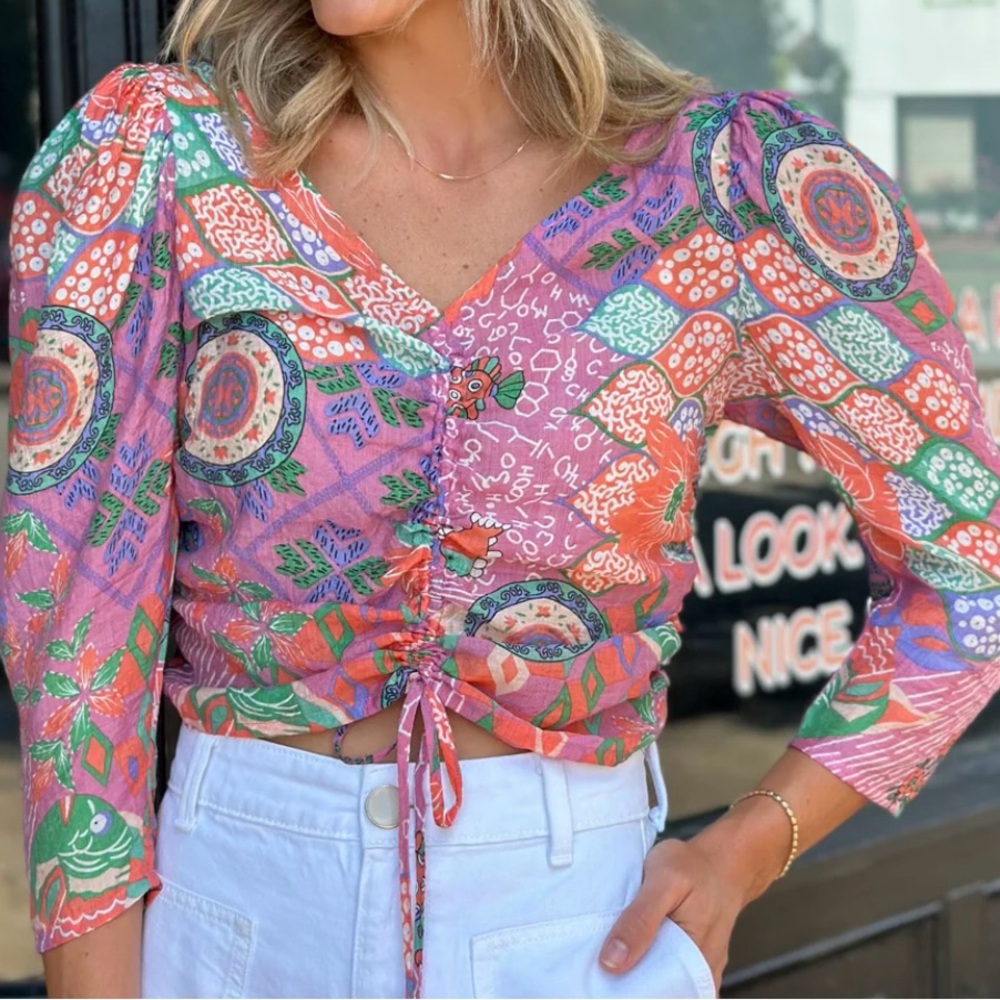 Print adjustable drawstring front blouse with puff sleeve and smocked back